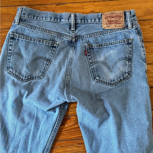 Vintage Levi’s 505s Men’s 34x30 Light Wash Denim Straight Leg - Picture 2 of 8